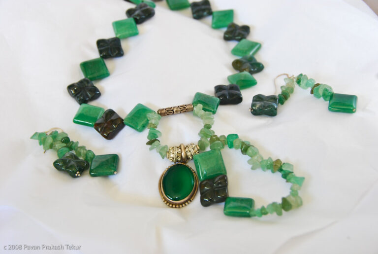 Green Moss Agate: Unveiling Nature’s Spiritual Treasure