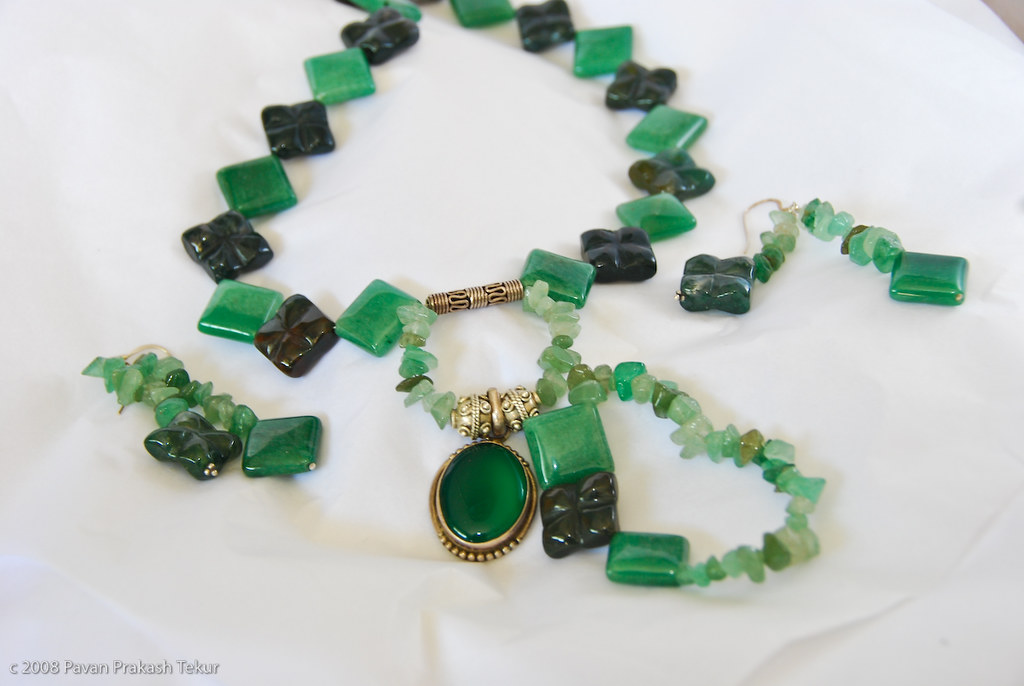 Green Moss Agate: Unveiling Nature's Spiritual Treasure